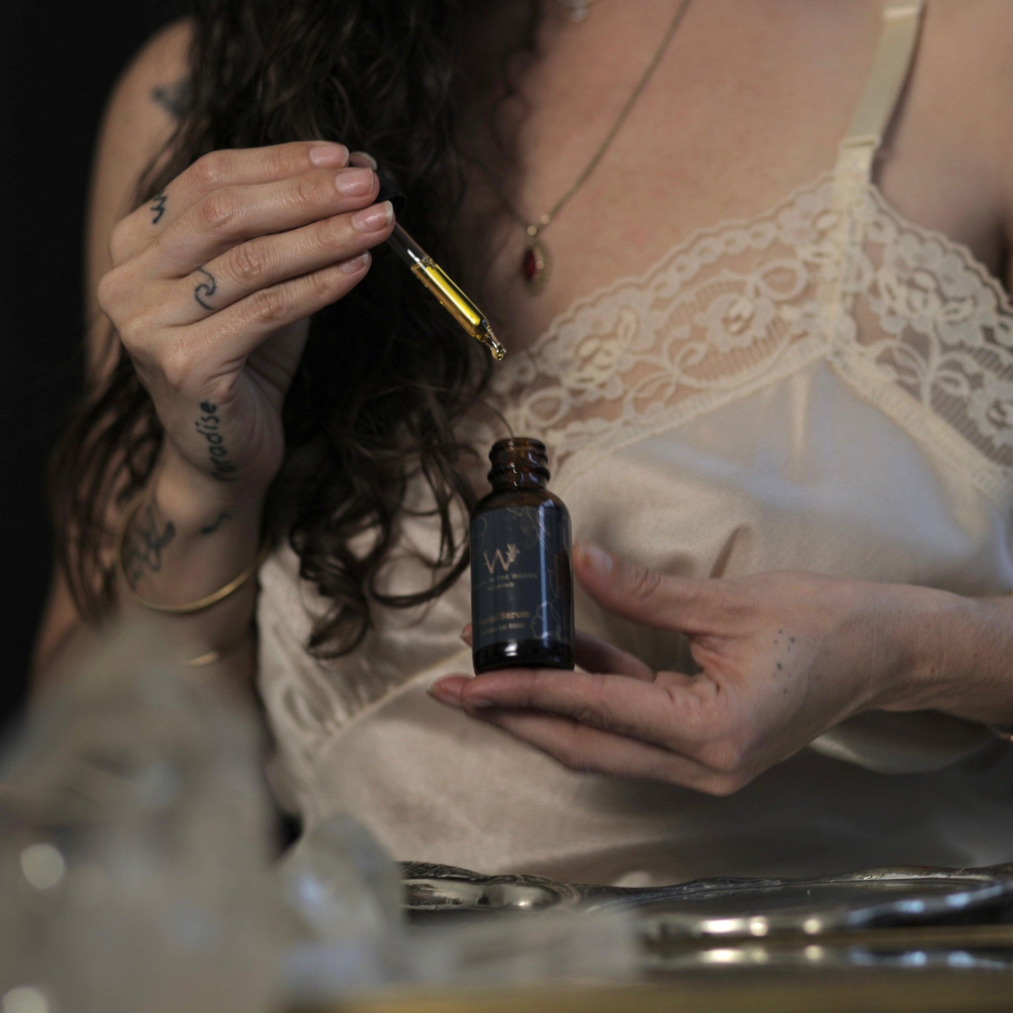 Organic Botanical face serum- Witch In The Woods